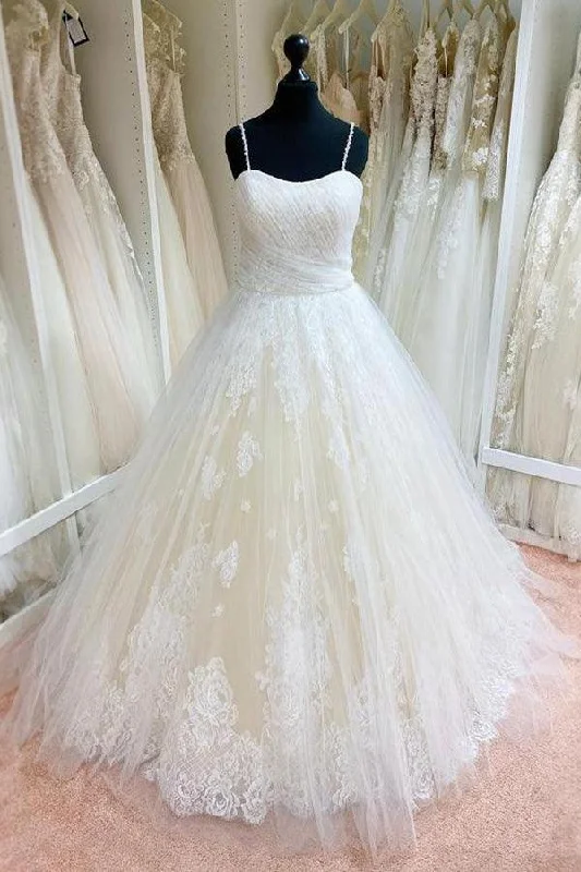 Fashionable Women's Casual Apparel Trendy Urban Attire Elegant and noble tulle lace spaghetti strap fluffy and ground length wedding dress