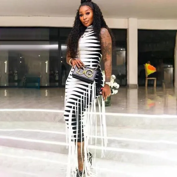 Women's Evening Apparel Statement Piece NOVANCE summer dresses women 2023 sleeveless white stripe tassel fringe gowns prom dress for nightclub bar ball room