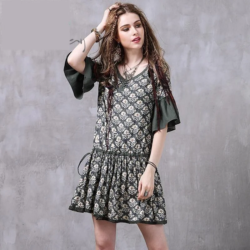 Women's Trendy Clothing Feminine Soft - Hued Look Floral Print Adjustable Waist Vintage Dress