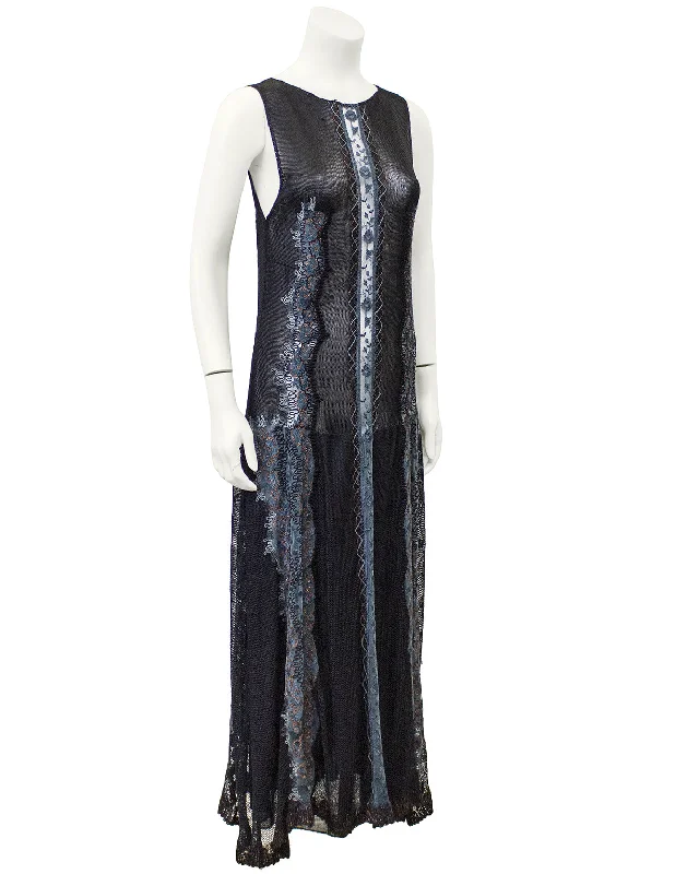 Women's Active Clothing Exquisite Craftsmanship Black Knit and Embroidered Maxi Dress and Shawl