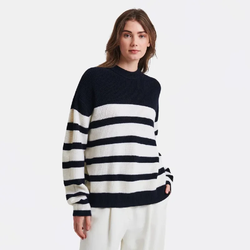 Chic Women's Garments New Arrivals Merino Striped Crewneck (Dark Navy)