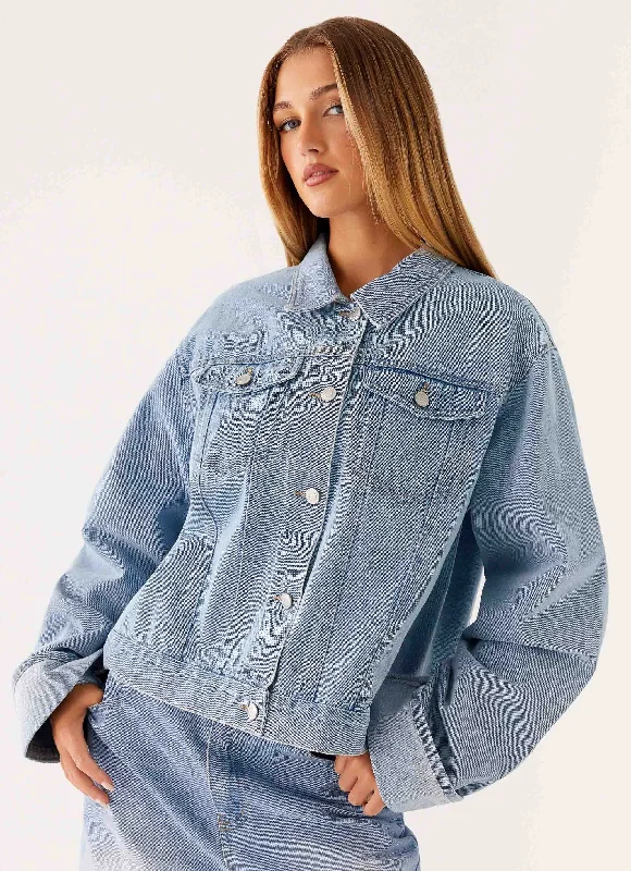 Stylish And Comfortable Clothing For Women Y2K Nostalgic Fashion Look Back Again Oversized Denim Jacket - Vintage Blue